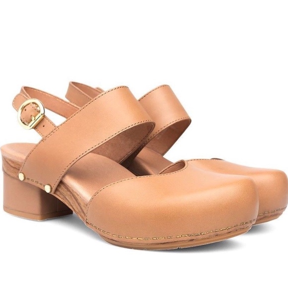 dansko malin clog